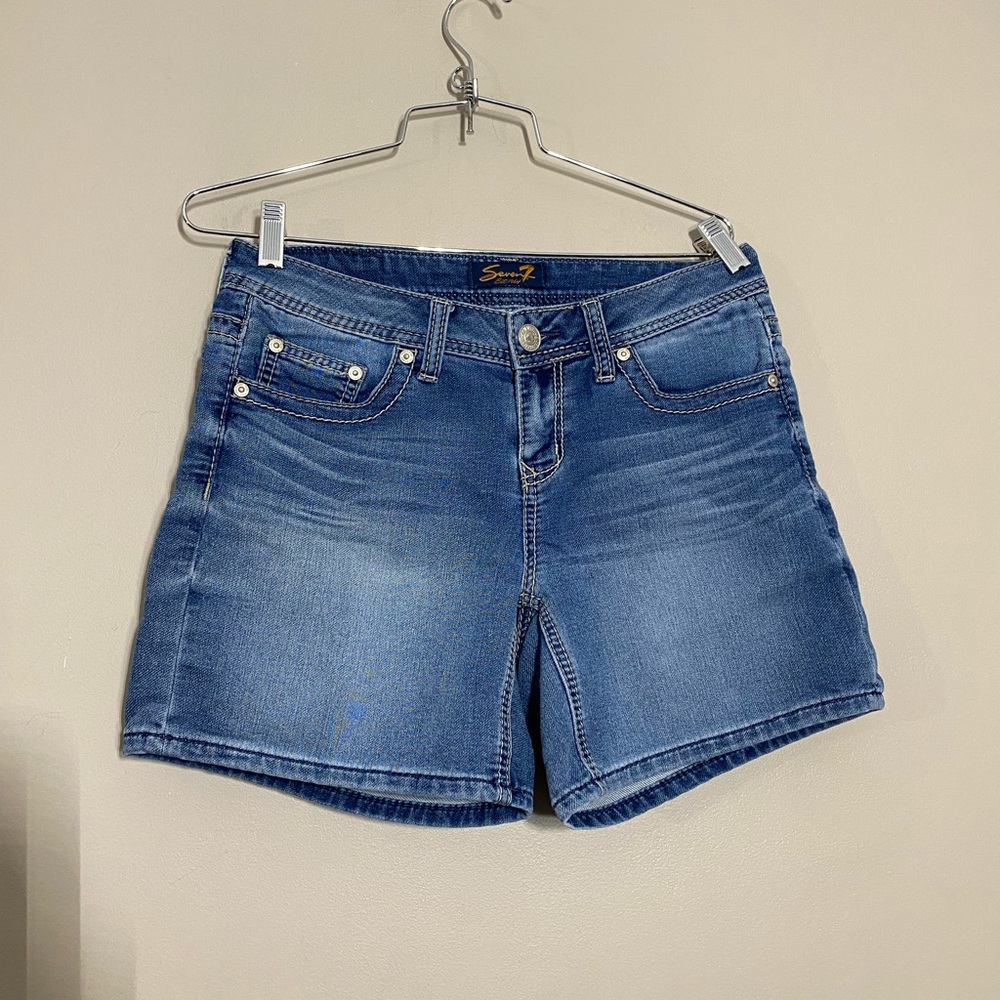 Seven7 woman’s jeans shorts size 4